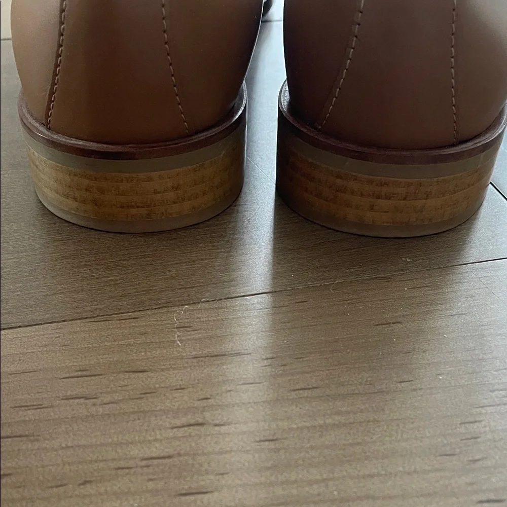 Everlane Women’s Tan Loafers - Picture 5 of 5